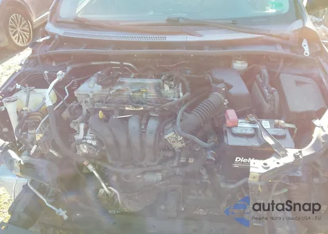 2013 Toyota Corolla Le z USA, uszkodzony, nr VIN 2T1BU4EE1DC967561